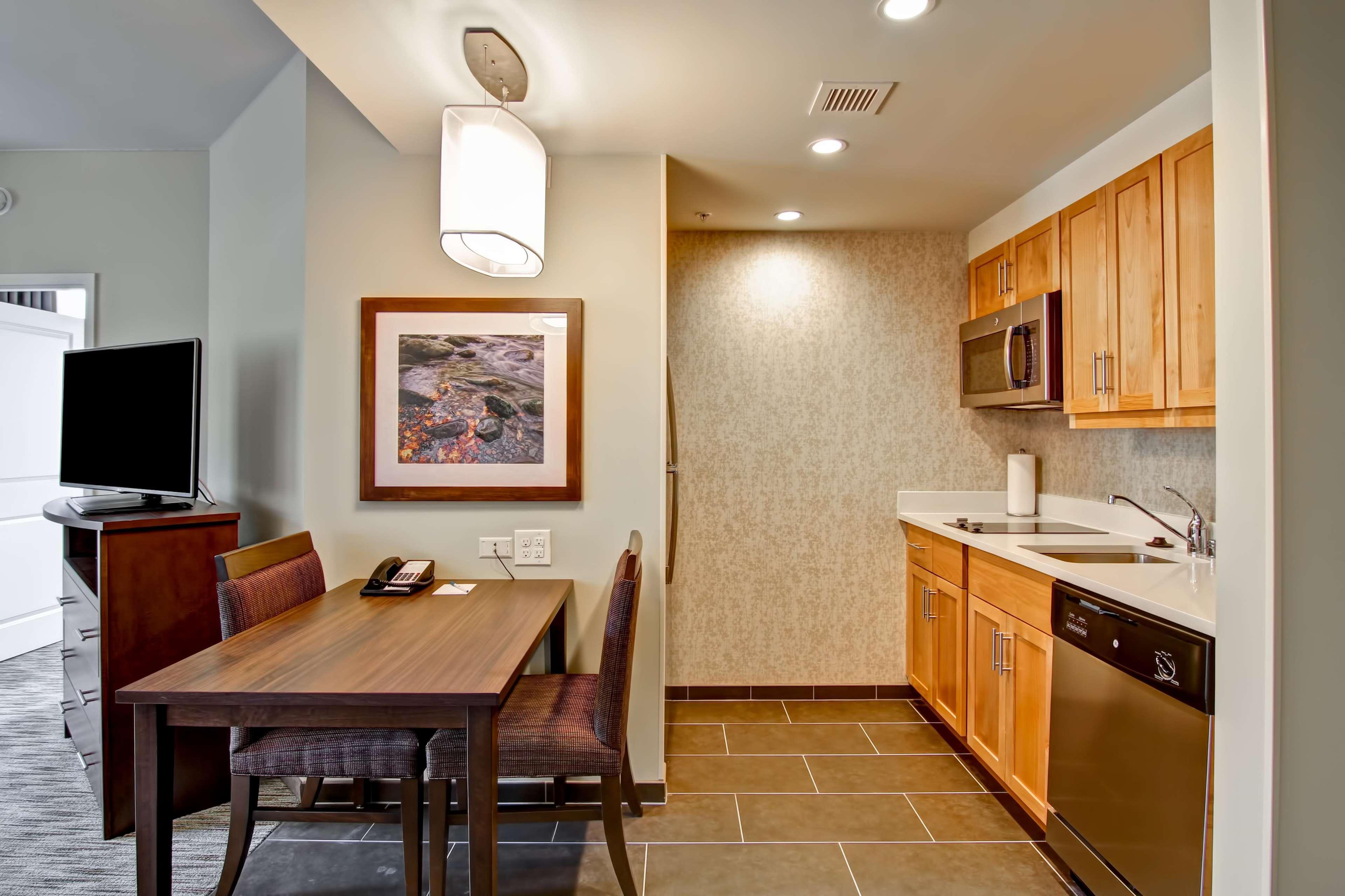 Homewood Suites By Hilton Seattle-Issaquah Exterior photo